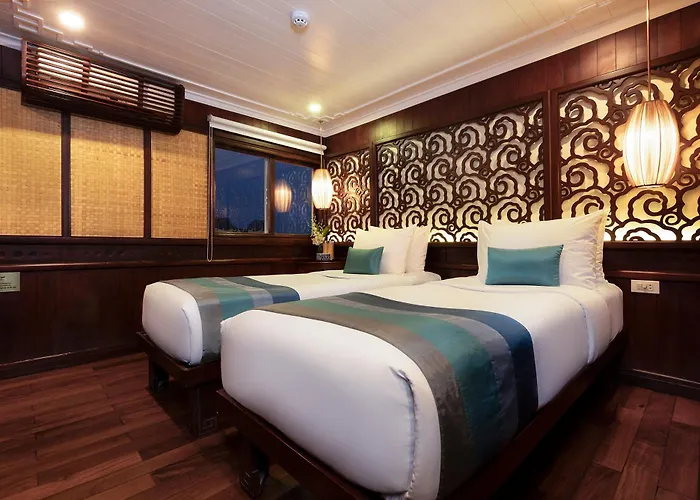 Le Journey Premium Cruise * Ha Long