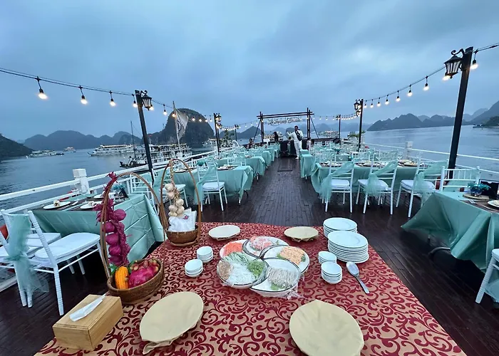 Botel Le Journey Premium Cruise
